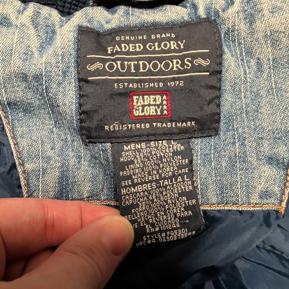 Vintage Faded Glory Mens L Blue Denim Hooded Jacket Quilted Lined Distressed - Picture 4 of 11